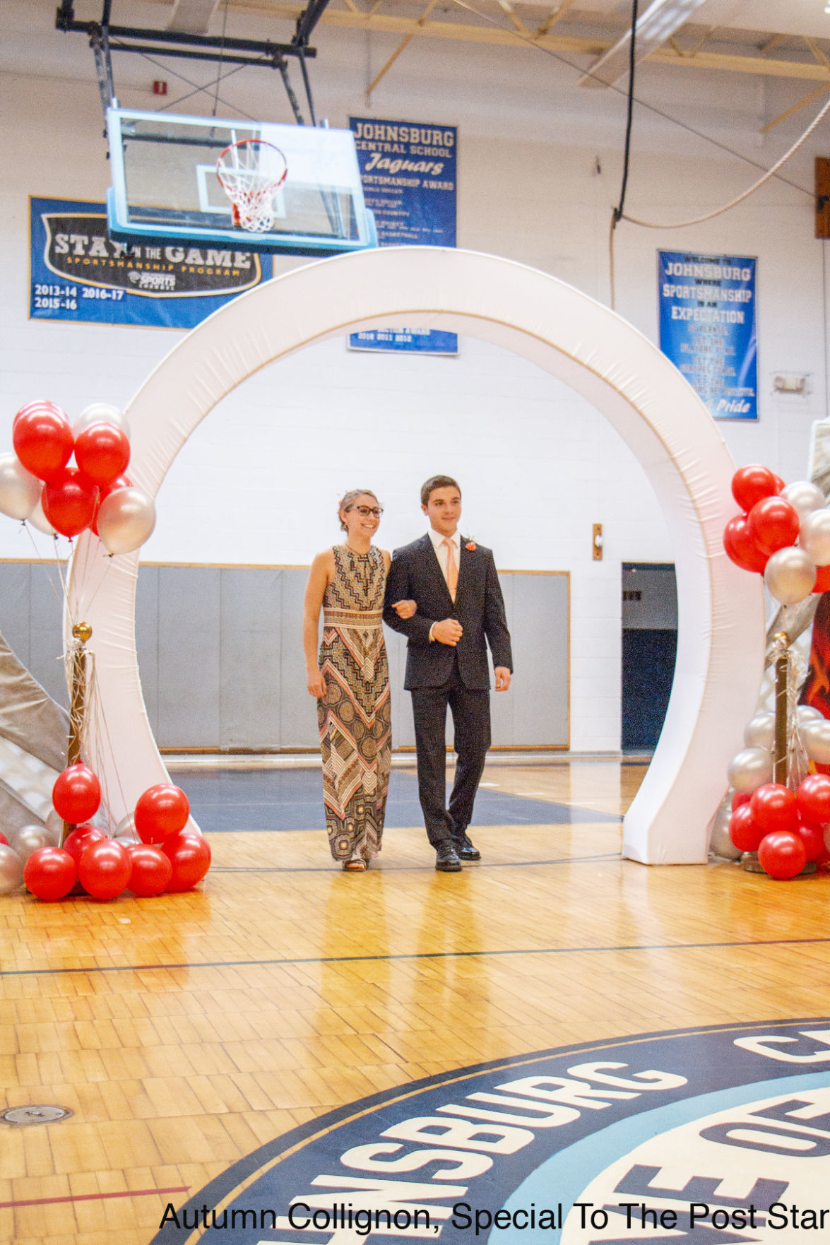 Johnsburg_Prom_46.jpg